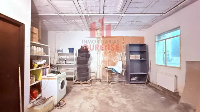 EDIFICIO COMPUESTO POR CUATRO VIVIENDAS CON TRASTEROS Y TERR - foto 5
