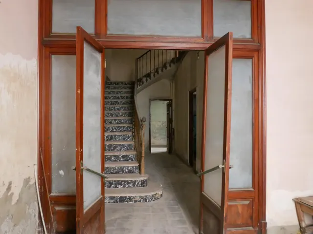 PALACETE HISTÓRICO DE 1900 EN EL CENTRO DE ALBERIC – 14 habitaciones, JARDINES Y GRAN POTENCIAL — 14