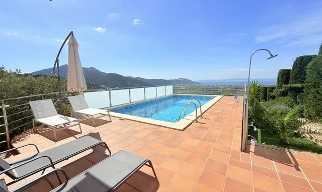 VILLA PANORÁMICA CON VISTAS AL MAR, PISCINA PRIVADA Y GRAN J - foto 2