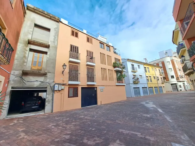 ESTRUCTURA EN VENTA EN LA ZONA CENTRO — 4