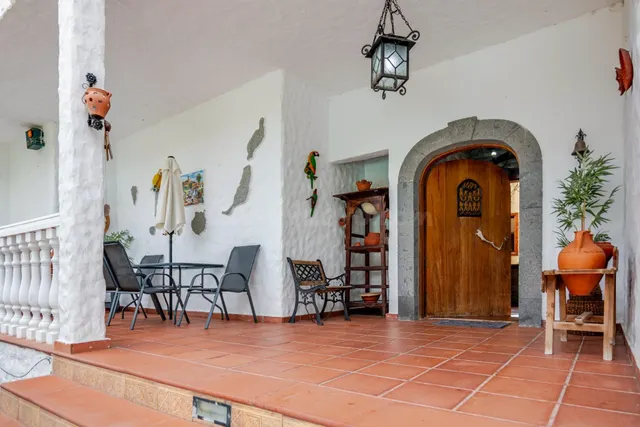 Finca de 20.000 m2 con vivienda principal, apartamento independiente y espacio para toda la familia — 49