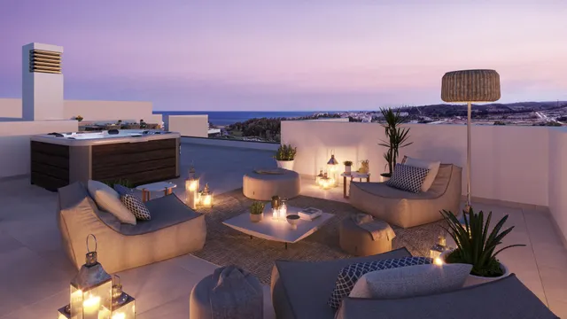 ÁTICO MUY LUMINOSO CON AMPLIAS TERRAZAS, 2 PLAZAS DE GARAJE, TRASTERO Y PISCINA COMUNITARIA EN ESTEPONA !! — 19