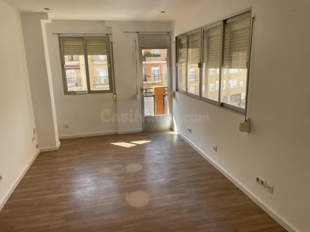 Piso 3 habitaciones en venta - San Roque - Ronda norte - foto 2
