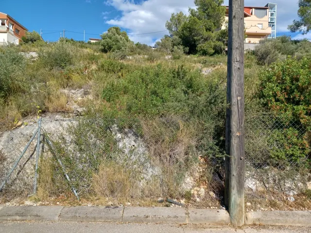 Terreno urbano edificable en venta de 633 m2 en zona residencial Los Jardines de Cunit — 17