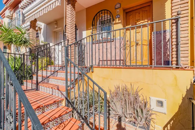CASA EN CULLAR VEGA — 48