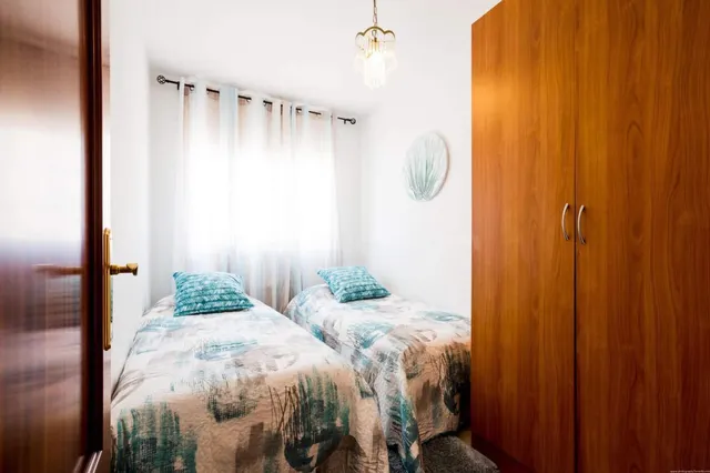 EXCLUSIVO APARTAMENTO DE 2 DORMITORIOS EN VENTA JUNTO AL MAR — 13