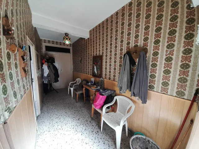 CASA CON PATIO PARA REFORMAR EN CACABELOS — 14