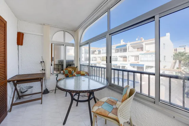 Apartamento luminoso 2 hab en Torrevieja cerca playa La Mata — 7