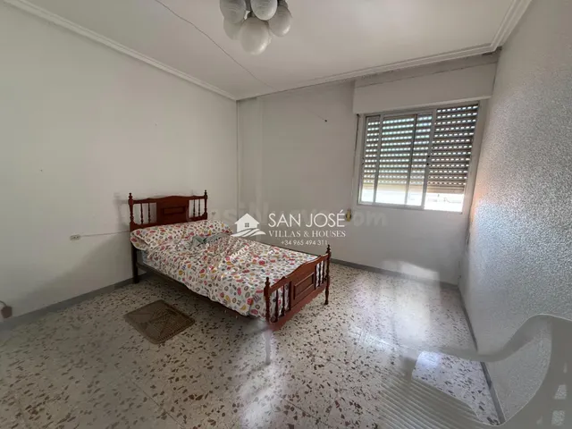 SE VENDE PISO EN NOVELDA CÉNTRICO, LUMINOSO Y CON ASCENSOR - foto 5