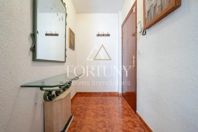 Piso en venta en Avenida Mediterrani, Reus. - foto 3