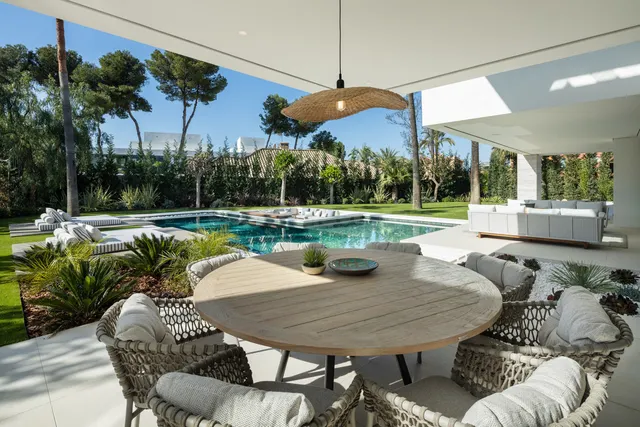 Chalet 6 habitaciones 843m² en venta - Marbella - foto 2