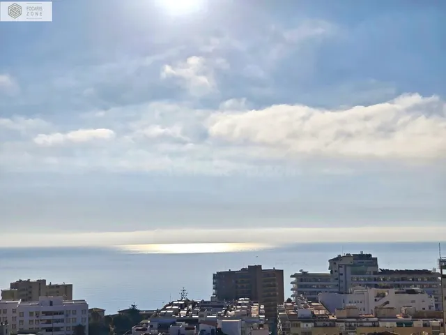 Precioso piso reformado con vistas al mar en Torremolinos — 4