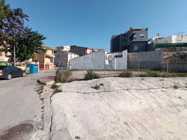 Solar en Esquina en Ribera de Molina – Ideal para Vivienda o Promoción — 14