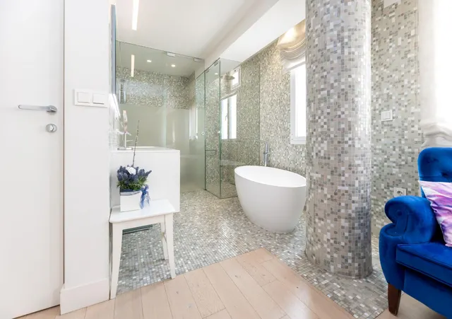 Exclusiva vivienda con vistas al Palacio de los Patos, junto Recogidas, 4 dormitorios 3 baños — 19