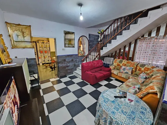 SE VENDE CASA EN ALGUAZAS