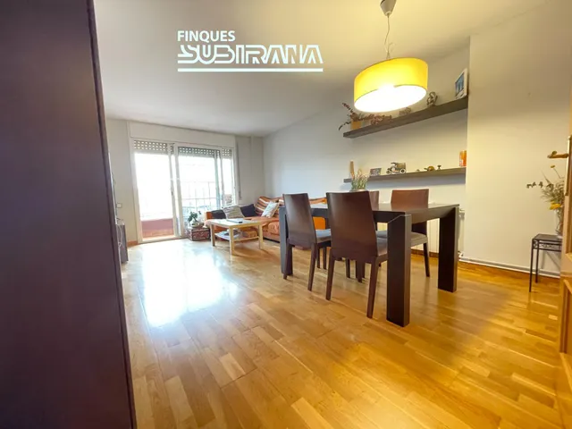 Lluminós pis de 3 habitacions a la zona de la Masuca, a Igualada. — 6