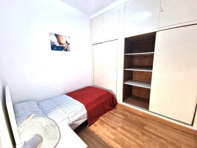 Exclusividad y amplitud en pleno centro — 7