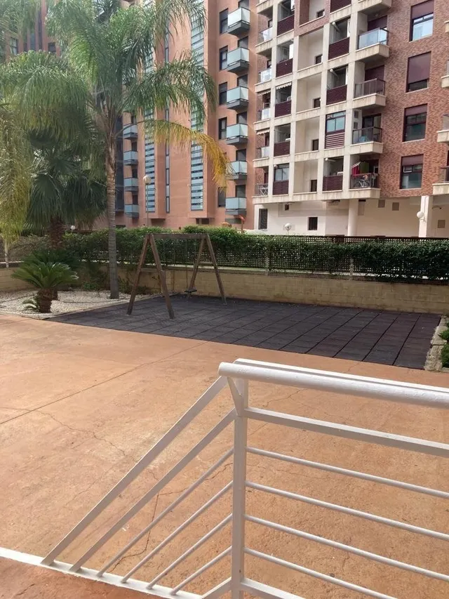 PISO DE 3 habitaciones CON TERRAZA, PISCINA Y GARAJE — 15