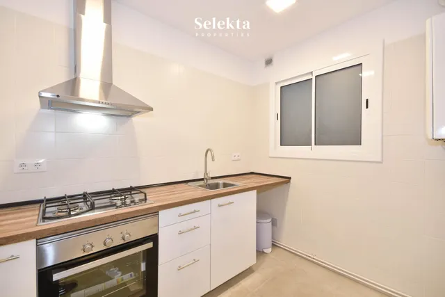 Piso 3 habitaciones 148m² en alquiler - El Gòtic — 10
