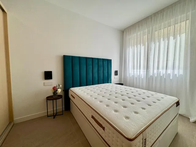 Apartamento de 2 dormitorios en venta en el centro Murcia — 11