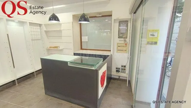 Local comercial en centro de Blanes - foto 3