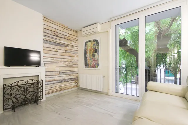 Apartamento con licencia turística y alto potencial de renta - foto 2