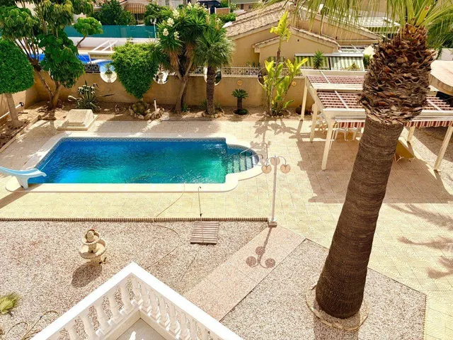 Villa 5 habitaciones 280m² en venta - La Marquesa — 16