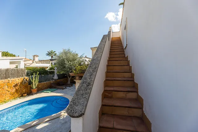 UNIFAMILIAR DE 5 habitaciones CON PISCINA EN SON FERRER (2 viviendas) — 33