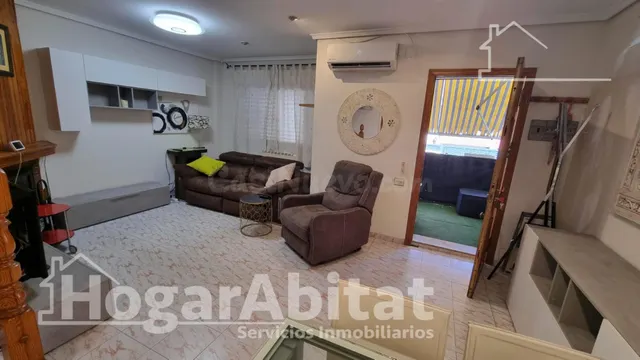 ¡OPORTUNIDAD! ADOSADO JUNTO A LA PLAYA CON GARAJE Y LICENCIA - foto 3