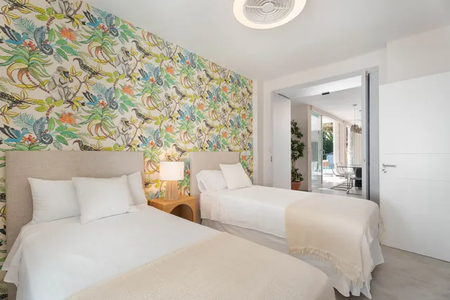 Chalet 6 habitaciones 342m² en venta - Marbella — 45