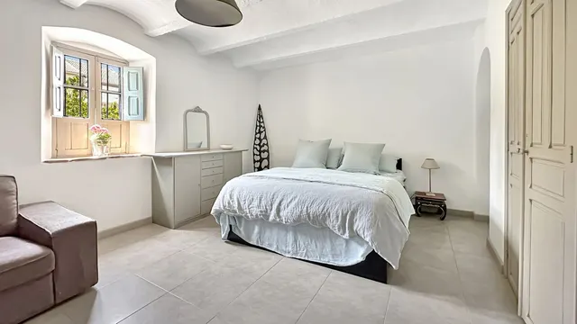 Restaurante 4 habitaciones 688m² en venta - Costa del Sol — 41