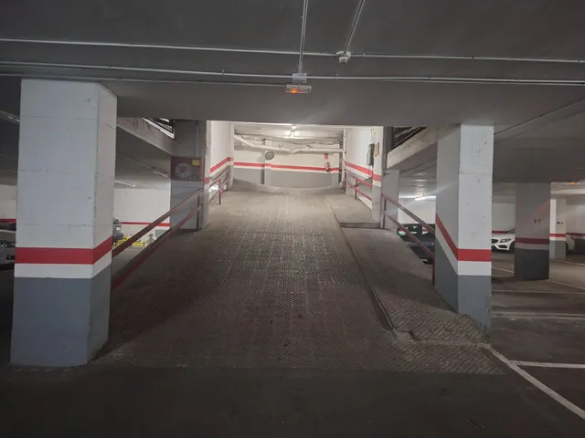 PARKING EN VENTA LA MARINA DE PORT — 8