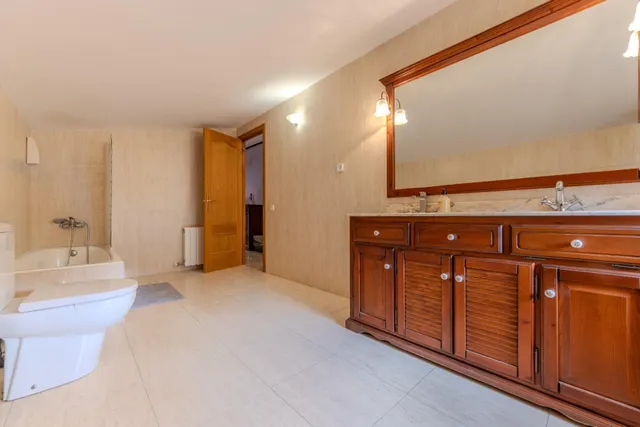 Casa exclusiva y sostenible en Bosques de Tarragona — 43