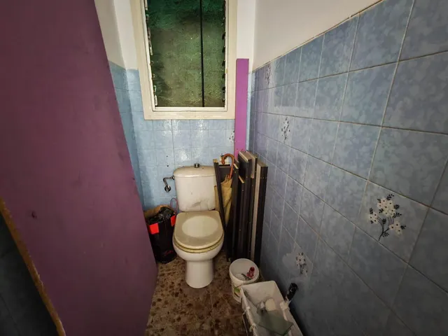 Primera planta de edificio de oficinas en alquiler en Barberá del Vallés — 12