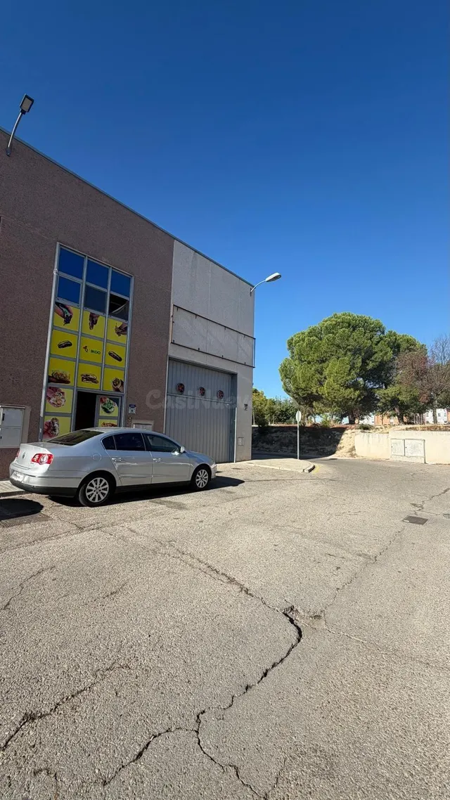 Amplia nave industrial en Rivas-Vaciamadrid — 3