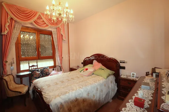 Vivienda de 4 dormitorios a pocos metros de la plaza mayor. - foto 4