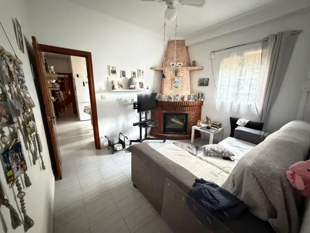 Amplia Casa en Alameda, Andalucía - Ideal para Entrar a Vivir — 12
