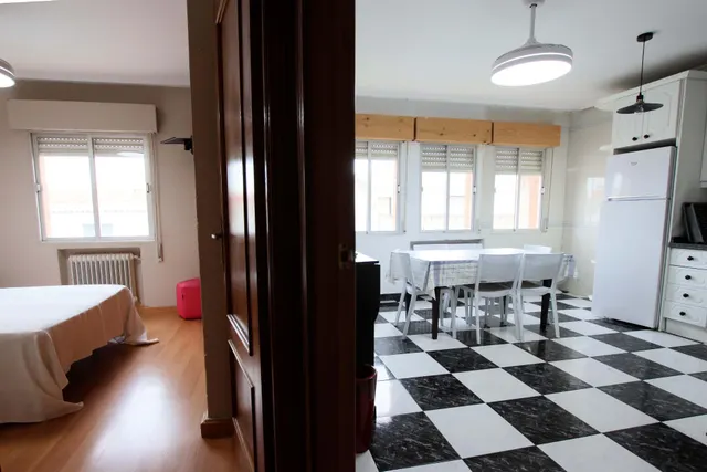 Casa con piscina, para entrar a vivir, en La Garrovilla — 48