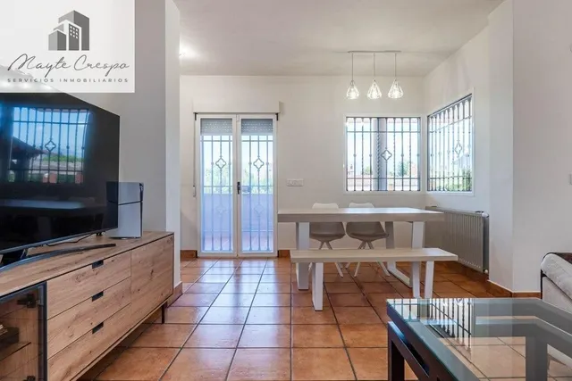 Espectacular casa en Nueva Otura — 16