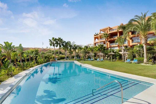 Apartamento 2 habitaciones 84m² en venta - Playa la alcaidesa — 3