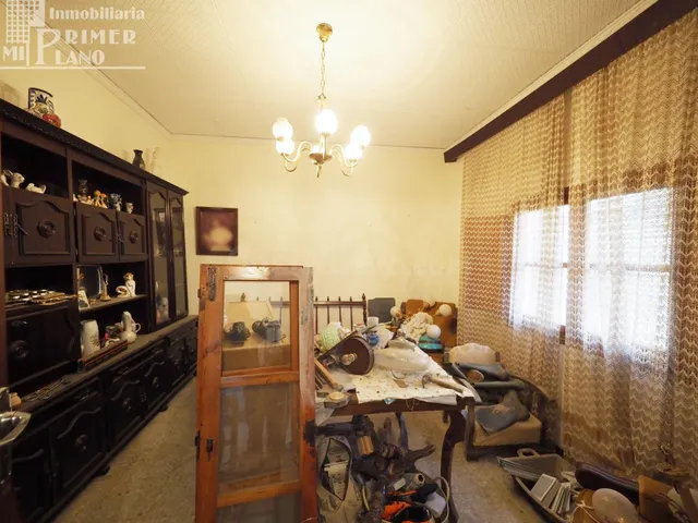 Casa de planta baja de 286 m2 con 10,50 m de fachada junto a - foto 5