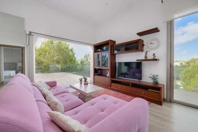 GRAN VILLA EN SAN MIGUEL: 4 HAB, 3 BAÑOS — 32