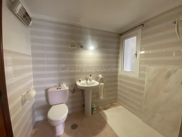 PISO DE GRANDES DIMENSIONES EN LA ARTERIA PRINCIPAL DE LORCA - foto 5