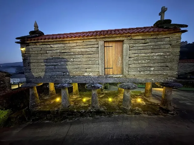 Encantadora casa rústica en figueroa, Dumbria (La Coruña).  Ideal para una vida tranquila o inversión. — 3