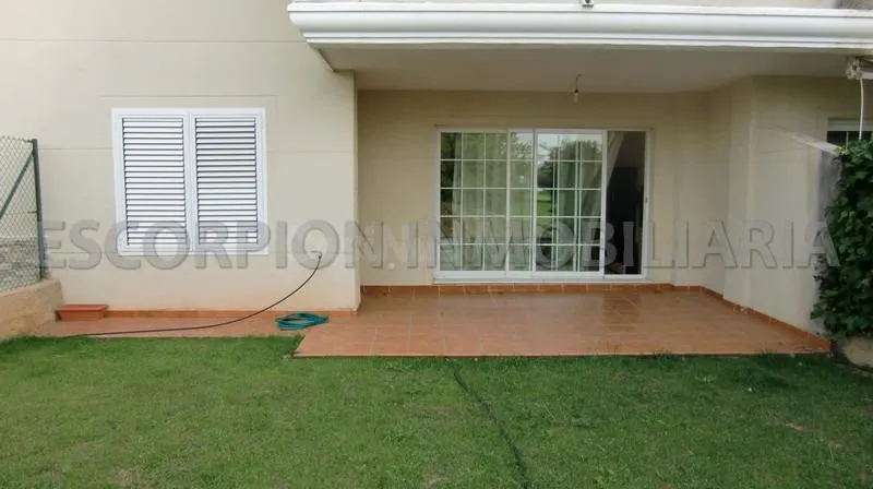 Vivienda jardin en primera linea de golf  en torren en conill