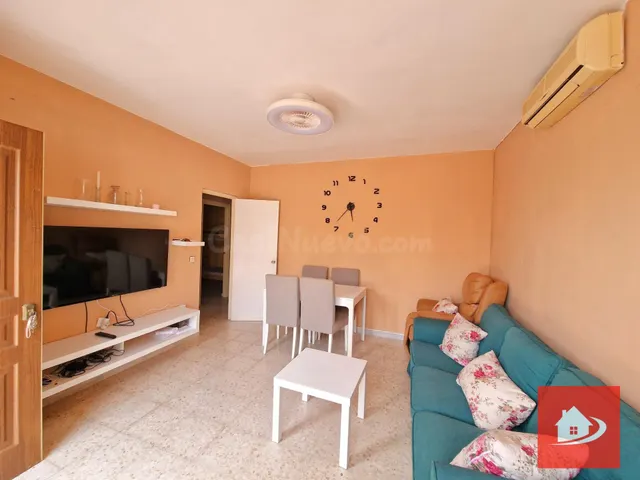 CASA INDEPENDIENTE CON NAVE INDUSTRIAL ZONA LA DEHESILLA - foto 2