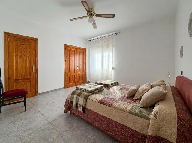 Casa con terreno, olivos y acceso al río Aguascebas — 11