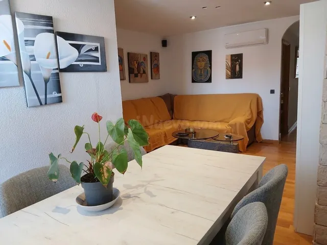 ¡Oportunidad única: Piso super luminoso, reformado y listo p - foto 2