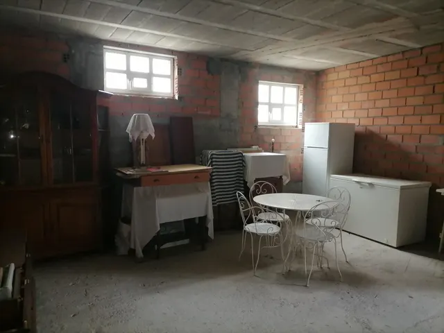 OPORTUNIDAD CHALET EN CONSTUCCION EN VILLAFRANCA DEL BIERZO — 38