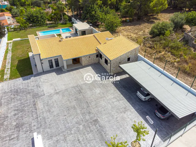 Casa de campo completamente renovada en venta en Denia - una propiedad increíble — 45